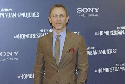 Daniel Craig durante la presentación madrileña de su última película, "Los hombres que no amaban a las mujeres". El actor encarnó a James Bond, prototipo indiscutible del retrosexual.