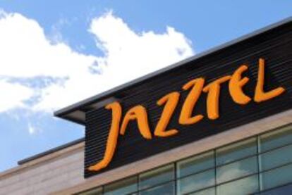 Logotipo de Jazztel. 