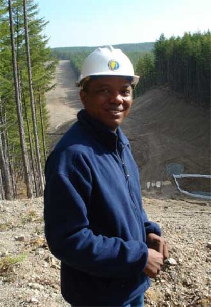 Joshua Ogunyannwo, ingeniero nigeriano de la exploración Sajalín-2.