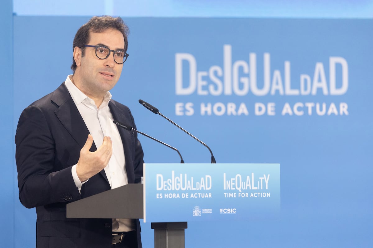 Fitch respalda la fortaleza de la economía española, pero alerta del bloqueo político