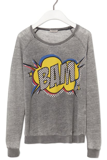 Si eres más clásica opta por este estampado pop de Pull&Bear (17,95 euros).