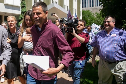 Michigan gubernatorial candidate Ryan Kelly leaves the U.S. District Court in Grand Rapids