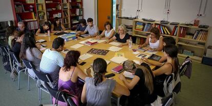 Reuni&oacute;n previa al inicio de curso de los profesores de la escuela Els Alocs de Vilassar de Mar.