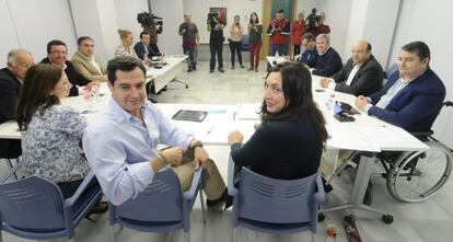 Juan Manuel Moreno y Dolores López Gabarro.