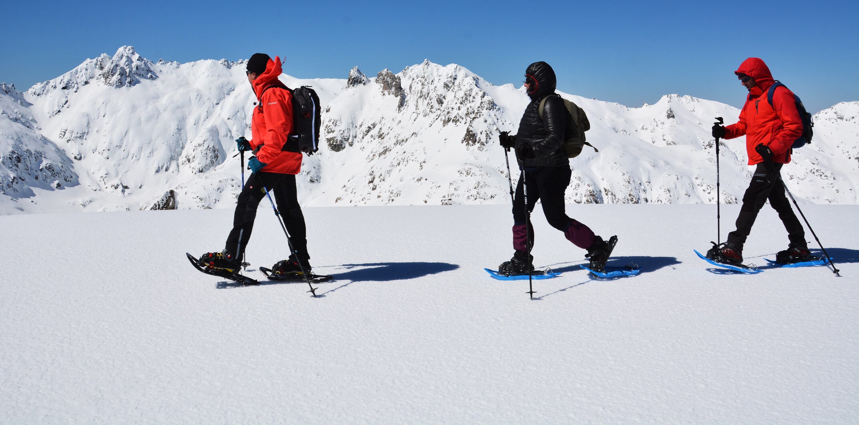 Ruta invernal con raquetas por la sierra de Gredos. 