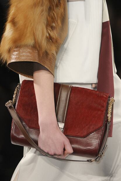 Bolso combinado de BCBG Max Azria otoño-invierno 2012/13.