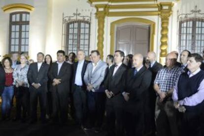 Las autoridades ministeriales a punto de inaugurar el Centro de Interpretación.