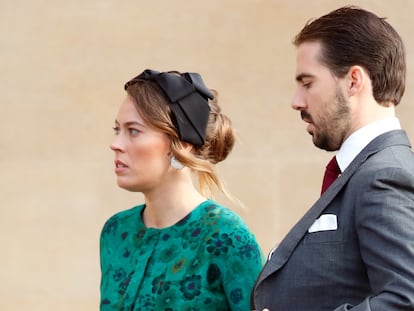 Nina Flohr y Philippos de Grecia en la boda de Eugenia de York y Jack Brooksbank en Windsor en octubre de 2018.