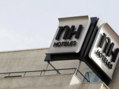 Intesa alcanza el 16,5% de NH Hoteles tras ceder el 44,5% de la filial italiana
