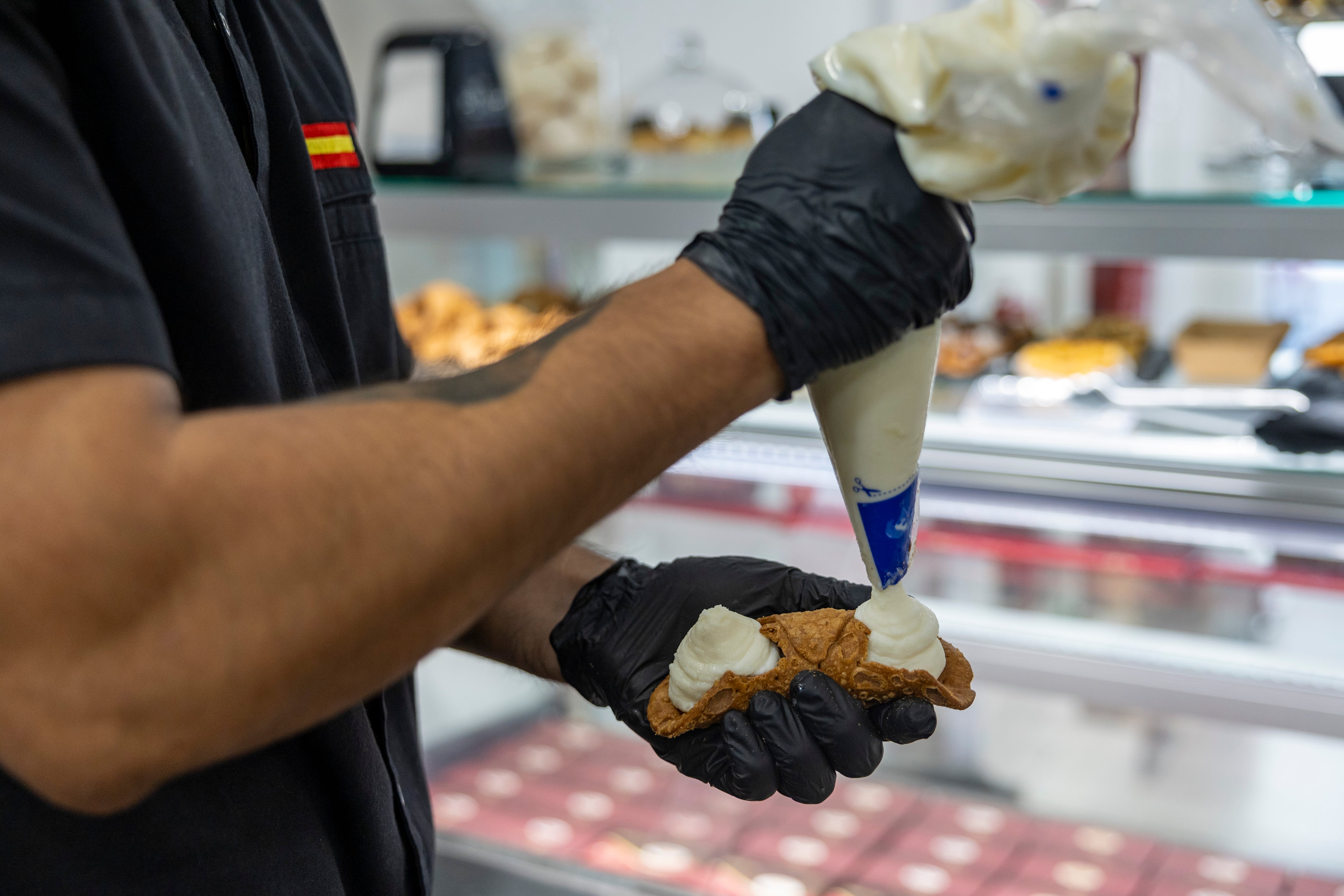 Además de tiramisú, en el establecimiento segoviano de Pompi también venden 'cannoli' y otros dulces italianos.
