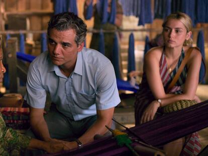 Wagner Moura e Ana de Armas, em cena de 'Sergio'.