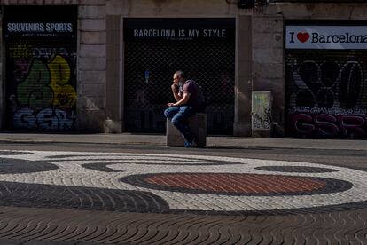 Las Rambla de Barcelona presentan un aspecto de abandono