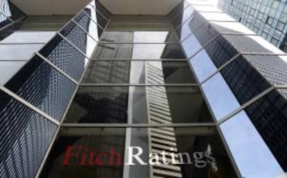 Vista exterior de las oficinas de Fitch Ratings en Nueva York (EEUU). EFE/Archivo
