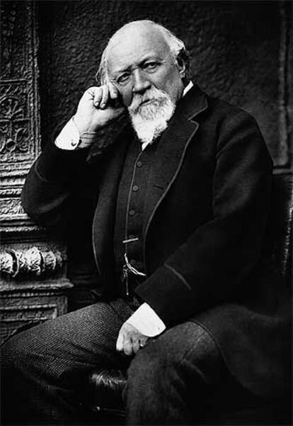 El poeta británico Robert Browning.