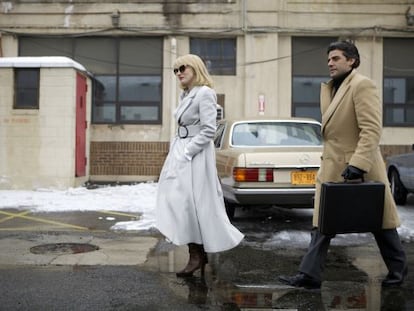 Jessica Chastian y Oscar Isaac, en 'El año más violento'.