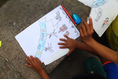 Infancia de la comunidad Emberá asentada en el Parque Nacional de Bogotá. Bogotá, junio 12 de 2024. 