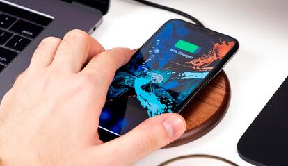 Carga de un iPhone de Apple