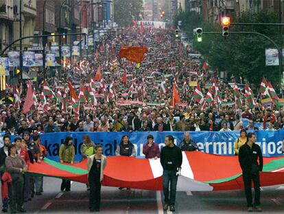 Vista de la manifestación en Bilbao por la autodeterminación del País Vasco.