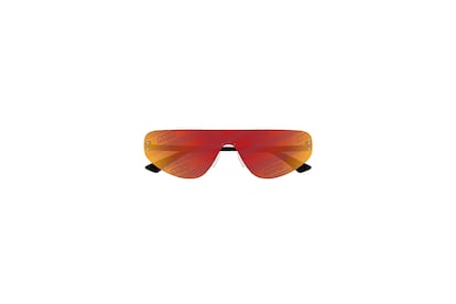 Gafas de sol de Alexander McQueen (170 €).