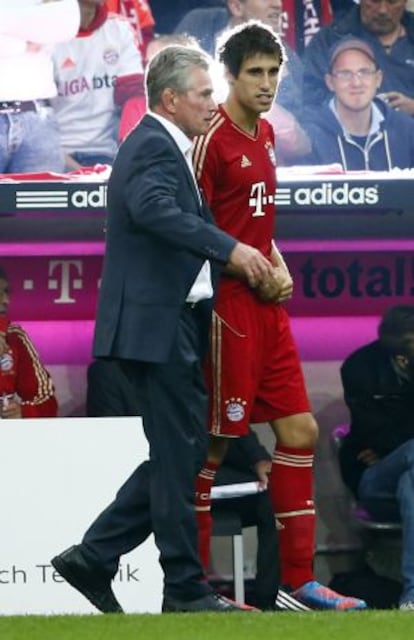 Martínez, junto al entrenador, el día de su debut con el Bayern de Múnich.