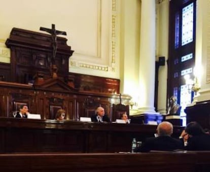 Los jueces del Tribunal Supremo, en la primera audiencia por la educación religiosa.