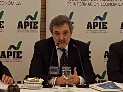 Luis Miguel Gilpérez, presidente de Telefónica de España, durante su comparecencia en el encuentro de la APIE.
