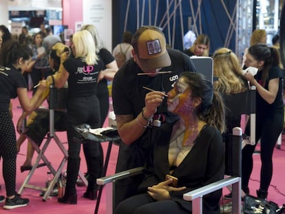 Demostración de maquillaje durante la edición del año pasado.