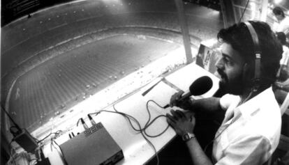 Puyal al Camp Nou quan estava a Ràdio Barcelona.