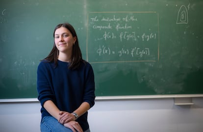 Maria Pascual, alumna con altas capacidades que estudia Ingeniería Bioinformática en la Universidad Politécnica de Cataluña.