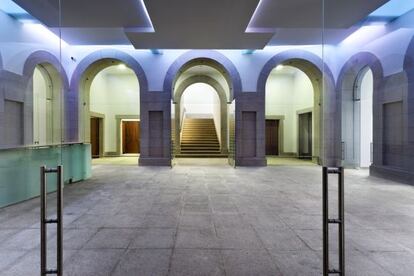 Évora's new art center is housed in a 16th-century palace.