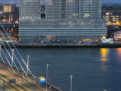Koolhaas en Róterdam: ¿faro o muro?