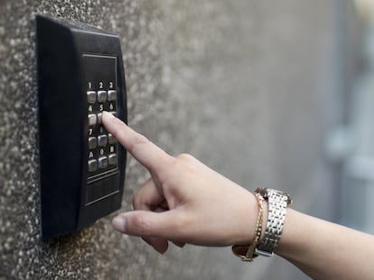 A través de un código se puede acceder al contenido de la caja. GETTY IMAGES.