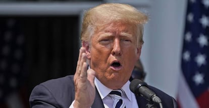 Donald Trump, expresidente de EE UU, explica en rueda de prensa la demanda que ha interpuesto contras las redes sociales.