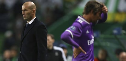 Coentrao y Zidane, tras finalizar el encuentro.