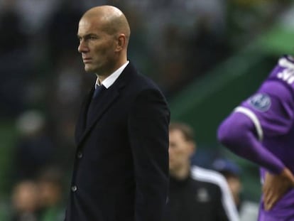 Coentrao y Zidane, tras finalizar el encuentro.