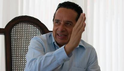 Gobernador de Quintana Roo, Carlos Joaqu&iacute;n Gonz&aacute;lez