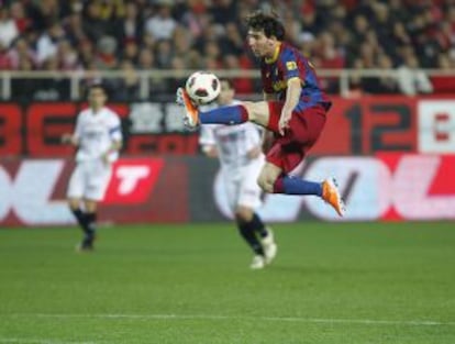 Messi durante un encuentro con el Sevilla en Liga.