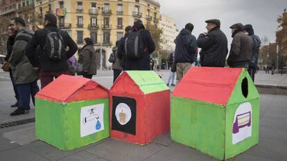 Una protesta contra la pobreza energética en julio de 2018 en Barcelona.