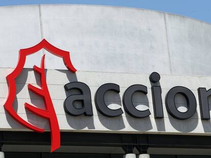 Acciona lanza un plan de recompra del 5% de su capital en un año