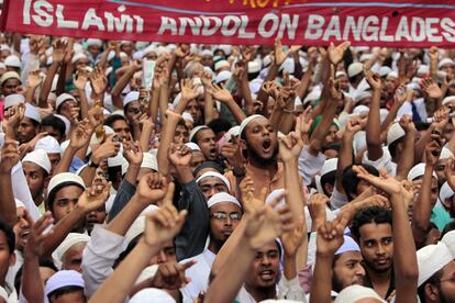 Manifestaci&oacute;n en Dhaka. 