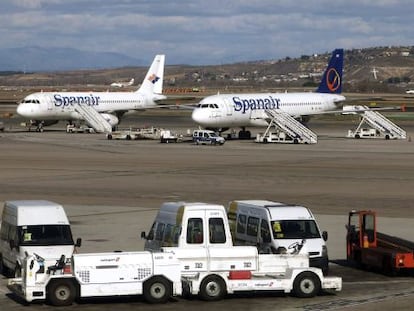 Dos aviones de Spanair.