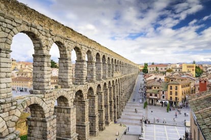 Vista del Acueducto de Segovia, en el centro de la ciudad.