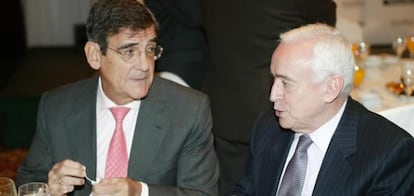 José Antonio Olavarieta, director general de la CECA, y Miguel Martín, presidente de la AEB