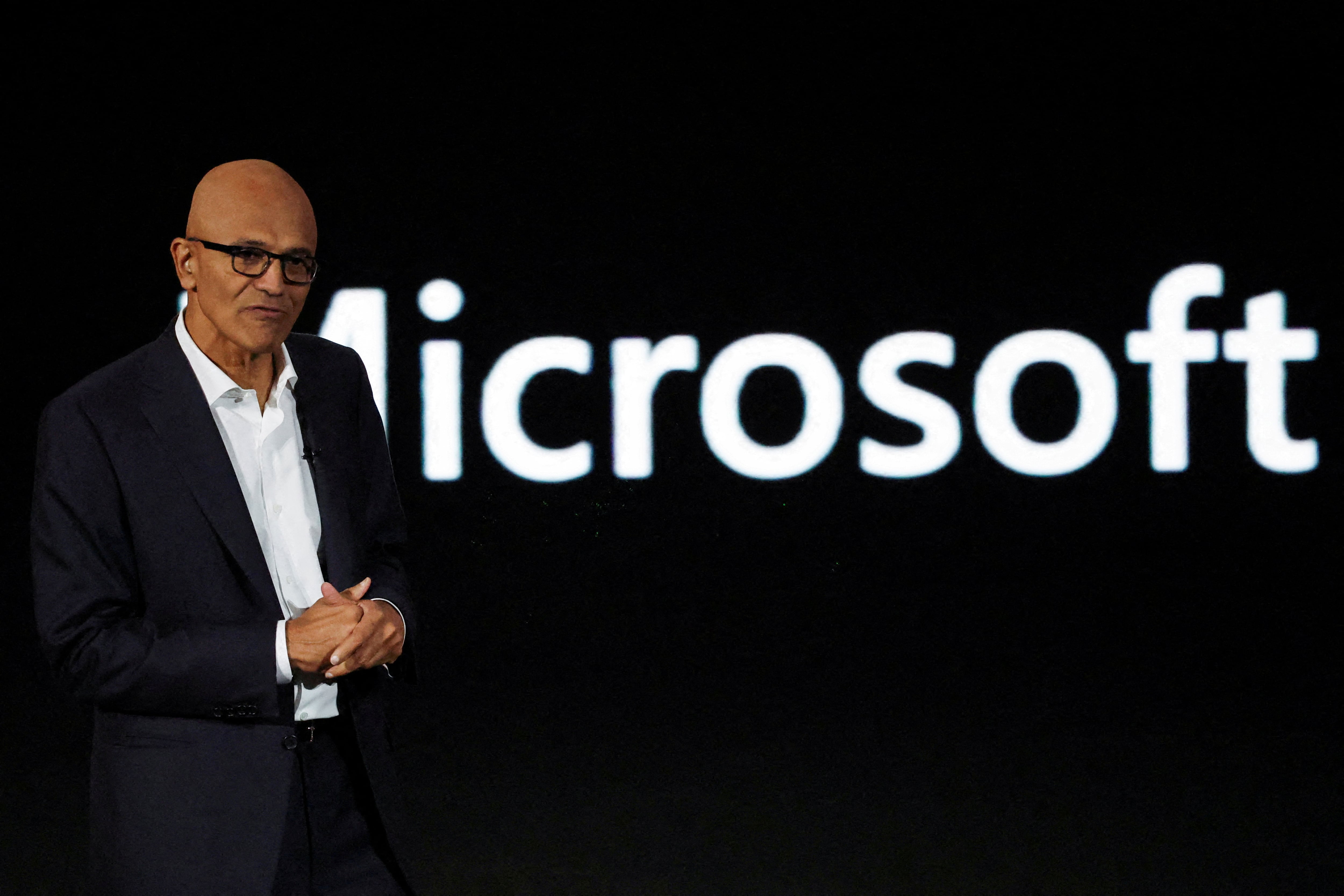 Microsoft mejora un 12% los ingresos y un 10% el beneficio pese a frenar su negocio en la nube