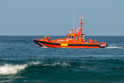 Hombre colchón hinchable Estepona