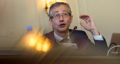 El gobernador del Banco de España, Pablo Hernández de Cos. EFE/Pedro Puente Hoyos/Archivo