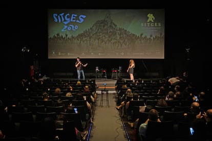 El director del Festival de cine de Sitges, Àngel Sala  y la directora de la Fundación Sitges, Mònica Garcia Massagué, presentan la imagen y primeros títulos de la 53 edición.