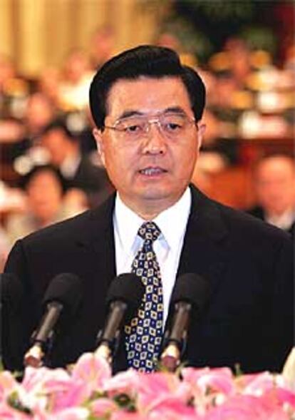 El presidente chino, Hu Jintao, durante su discurso ante la Asamblea Nacional Popular.