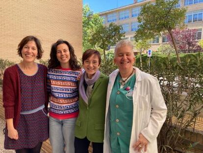 De izquierda a derecha, Sara Malo Fumanal, Isabel Aguilar Palacio, Mara Jos Rabanaque Hernndez y Blanca Obn Azuara, en una imagen cedida por la Universidad de Zaragoza.