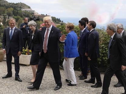 Donald Trump junto a Donald Tusk, Theresa May, Angela Merkel, Shinzo Abe, Emmanuel Macron, Justin Trudeau y Jean-Claude Juncker en Sicilia (Italia).